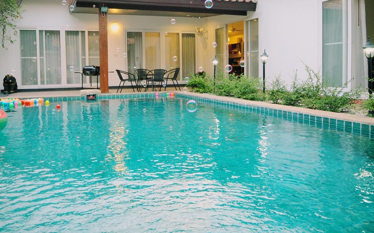 The Beach Pool Villa Pattaya Exterior photo